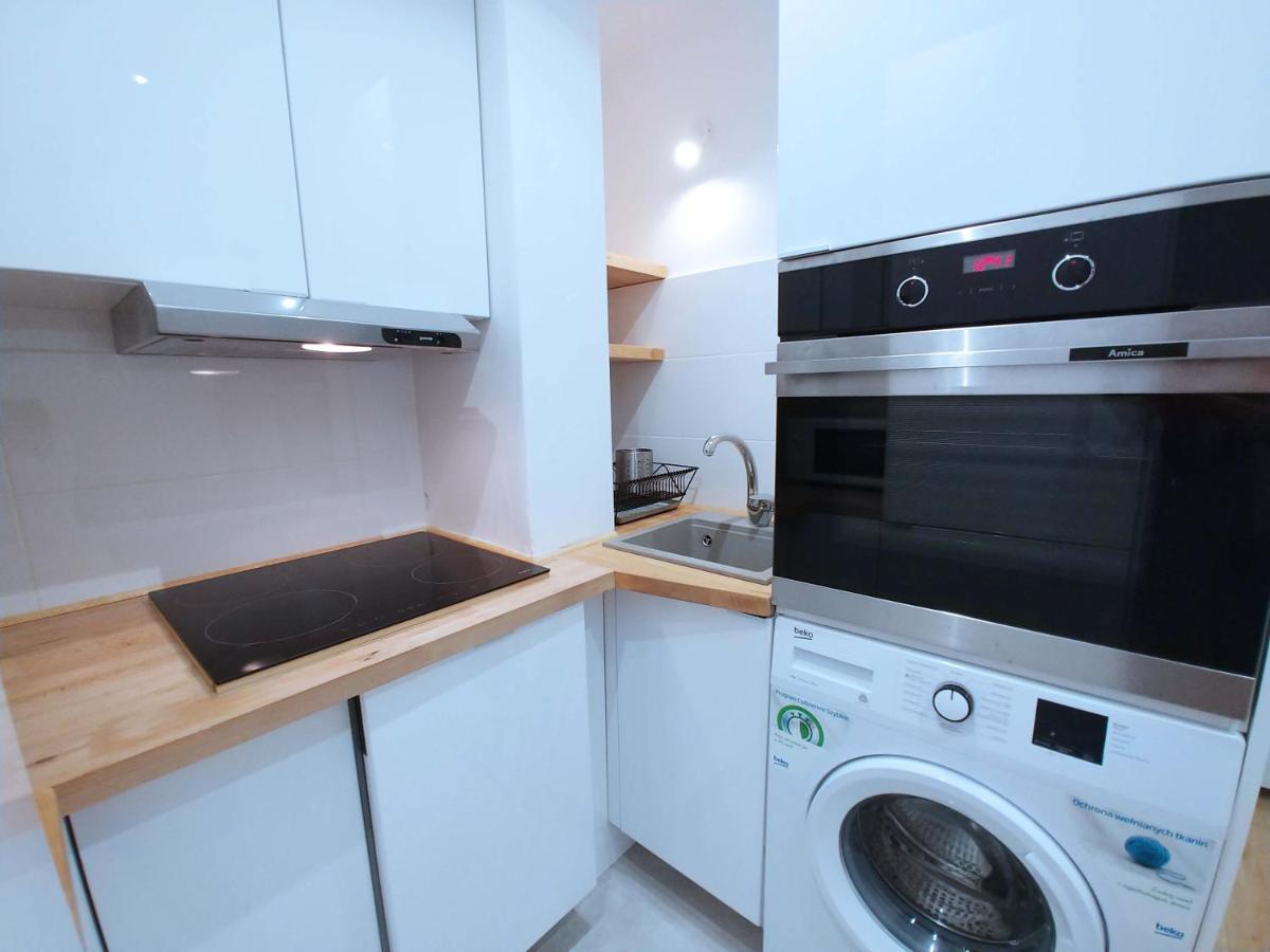 Lägenhet Kwatera Prywatna Albatros 3-pokojowe Balkon Parking Do Plazy Tylko 700 M *