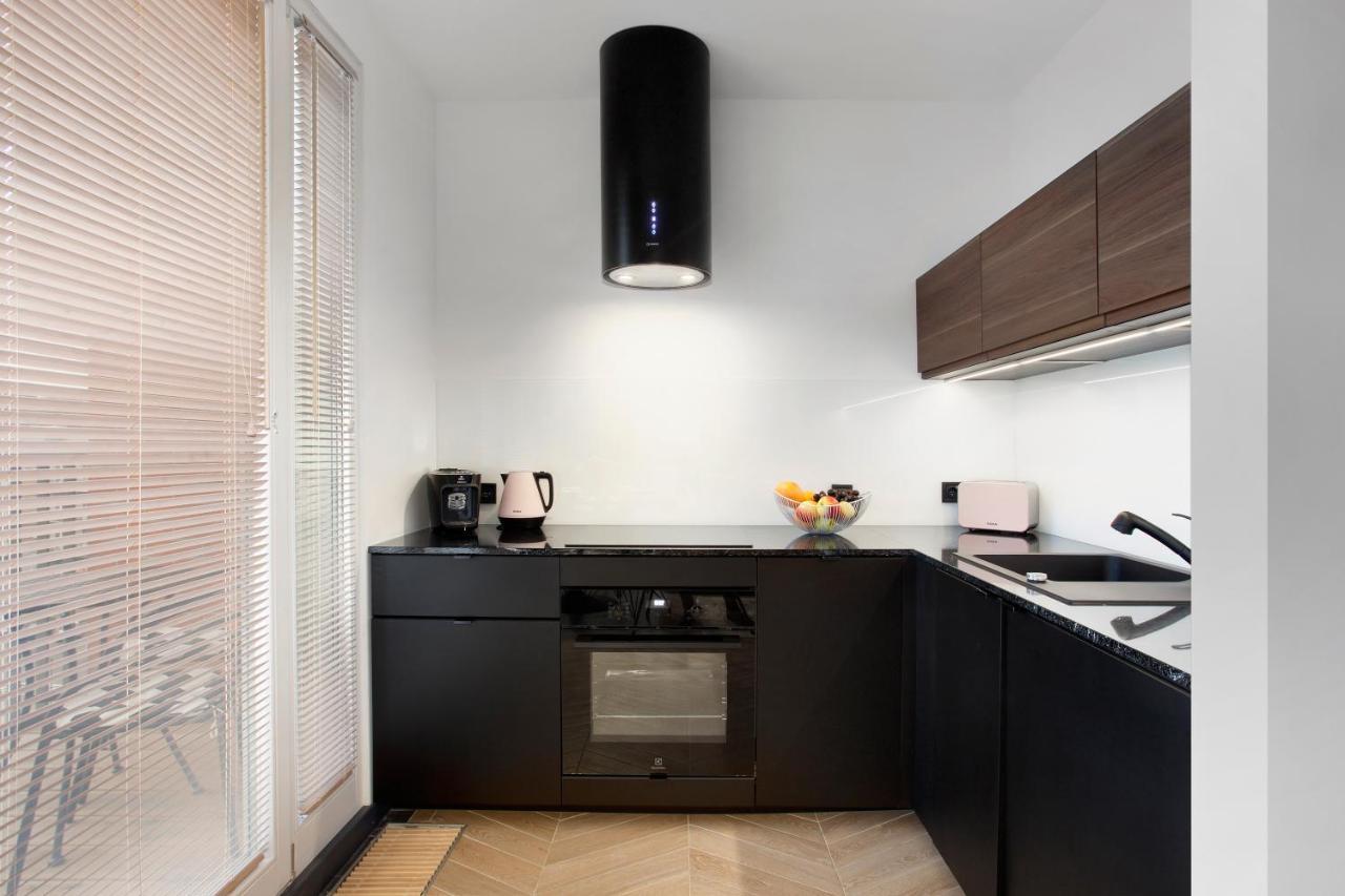 Elite Old Town Rajska Apartment *