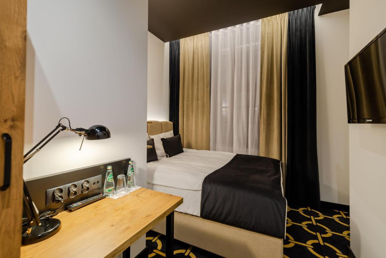 Jess Krolewski Old Town Hotell
