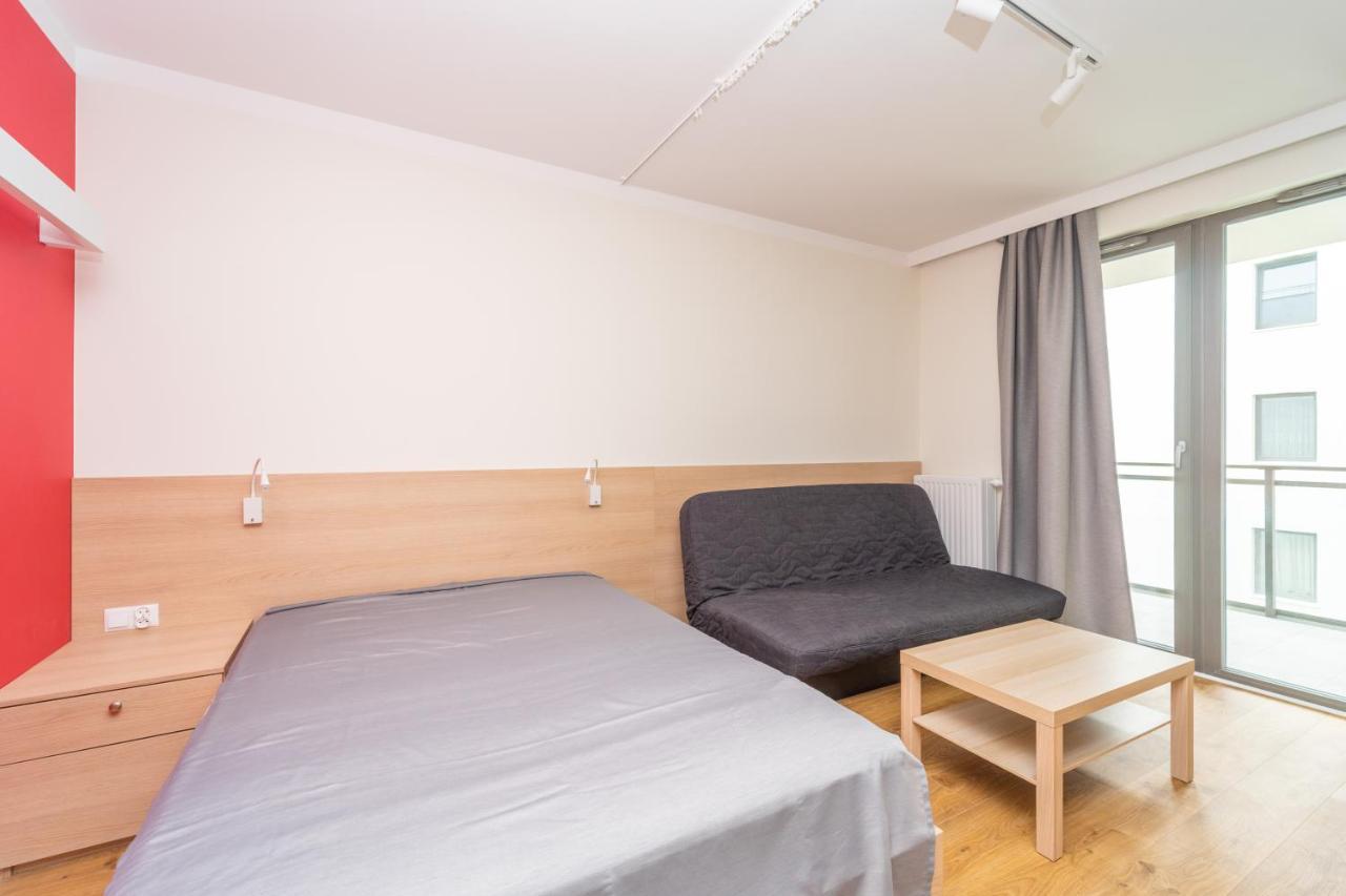 Golden Garden Gates Apartment *