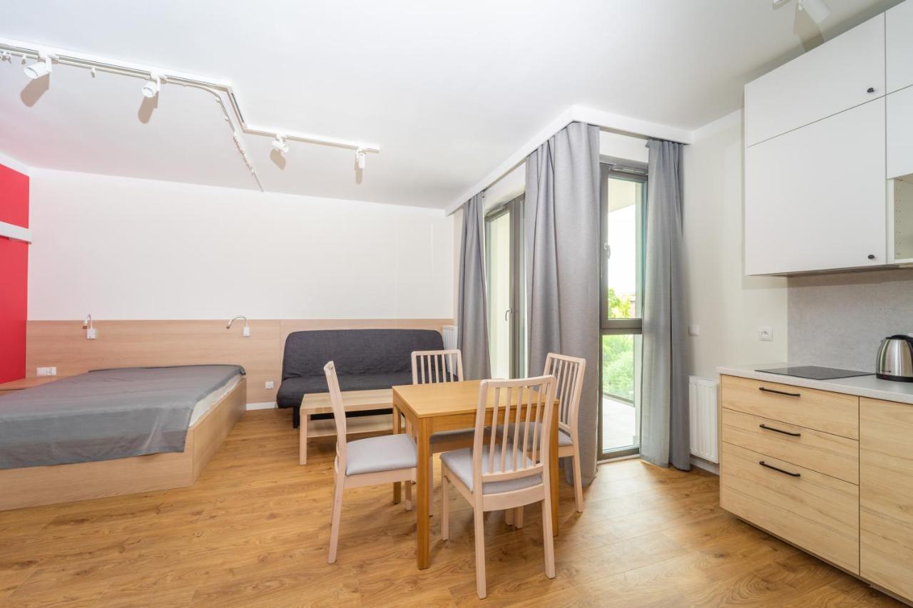 Golden Garden Gates Apartment *