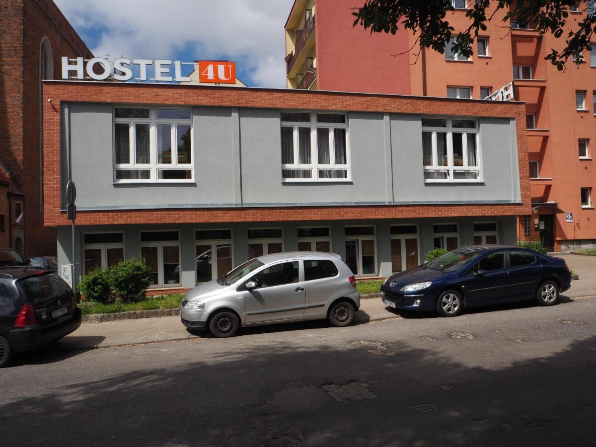 Hostel4u