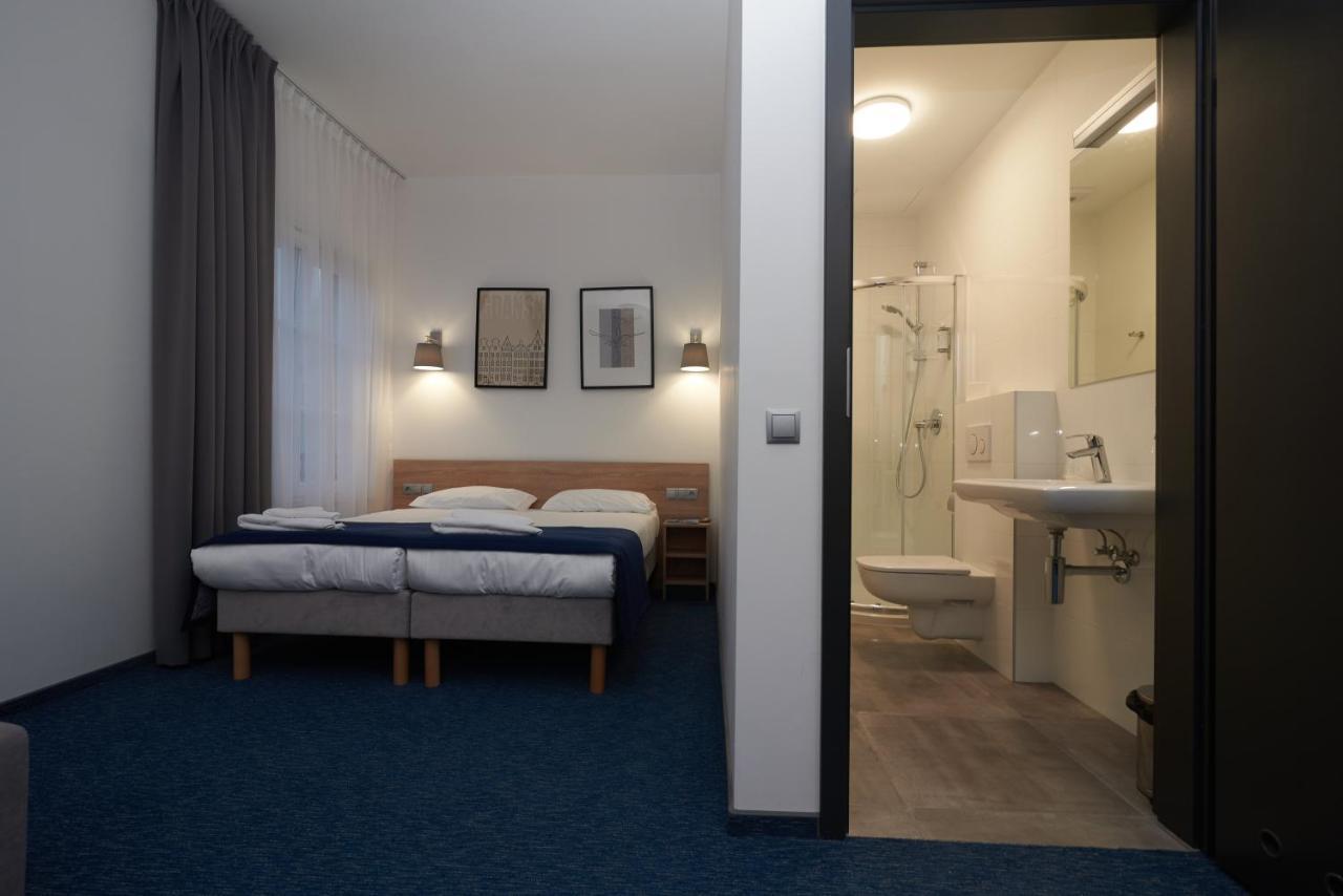 Fama Old Town Aparthotel