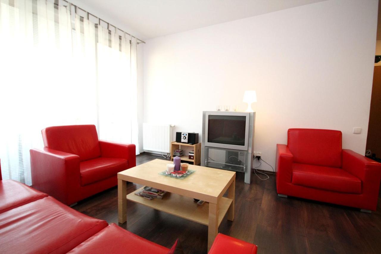 Rent A Flat - Obroncow Wybrzeza St. Apartment