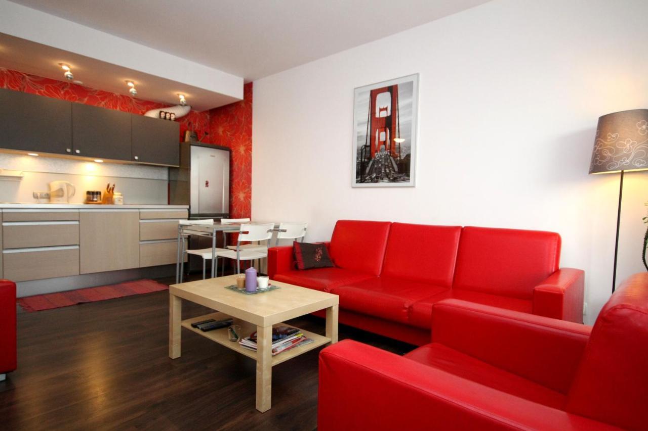 Apartment Rent A Flat - Obroncow Wybrzeza St. Gdansk