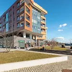 Grand Apartments - Modern Old Town Apartment