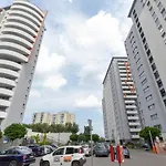 City And Sea View Apartments By Noclegi Renters