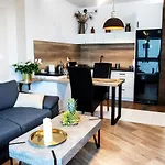 Maya\'S Flats & Resorts 42 - Walowa St