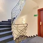 Kolib City Center Villa