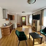 Apartament Bursztyn, Willa Perla Nad Morzem