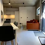 Industrialna Piwnica Hostel