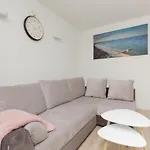 Two-Bedroom Apartament Gdansk 650 M Brzezno Beach By Noclegi Renters