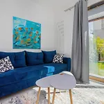 Apartment With Terrace And Gym