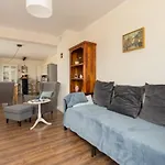 City Center Apartment With Balcony By Noclegi Renters