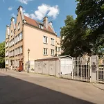 House Piwna