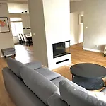 Grand Apartment - Old Town & City Center