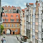 Cloud 9 King Size Bed-Old Town View Apartment Gdansk