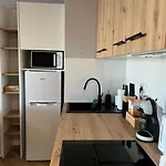 Lts Rent Luxury & Comfortable Residence Letnica