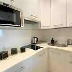 Homely Apartment With Balcony - 3 Km To Baltic Sea