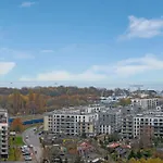 Letnica Seaside By Downtown Apartments