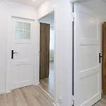 Happy Street Apartment