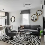 Scala 60E City Center Premium Apartments With Parking By Lion Apartments