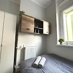 Mmrent Spring Room