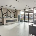 Sucha 33 Modern Apartment With Parking By Noclegi Renters