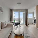 Horizon 144 - Sea View By Grand Apartments