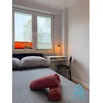 Pink Panther Room 10 Min To Old Town Gdansk,Pkp & Shopping Mall