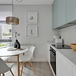 Scala Apartamenty - Helsinki Studio Deluxe z balkonem