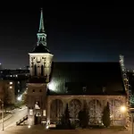 Exclusive Apartment With Parking, Air Conditioning And A Rooftop Terrace In The Centre Of Gdansk By Renters Prestige