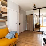 Ideal Apartments Port