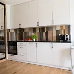 Ideal Apartments Port