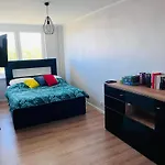 Nap Apartments Obroncow Wybrzeza
