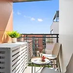 Scala City Center By Downtown Apartments