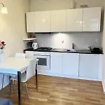 Nice Apartment, Old Town, City Center, 2-4 People