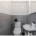 Saturn Room - 15 Min To Old Town Gdansk