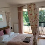 Boso Po Plazy M&K Apartamenty Sobieszewo - Gdansk