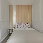Scala City Center Premium Studios By Lion Apartments