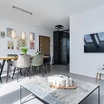 Penthouse 197