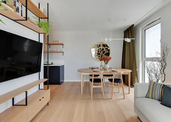 Luxury Aura 40 - 3 By Grand Apartments