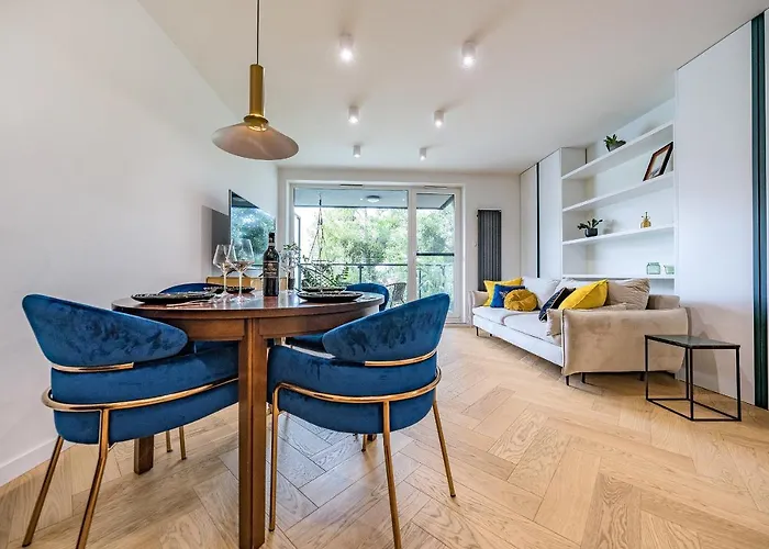 Hello Apartments Chmielna With Private Parking And Balcony