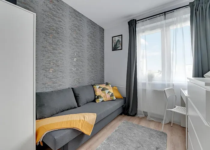 Pilotow 20C Rooms