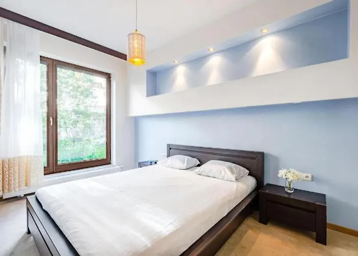 Urbannestgroup Szafarnia 8