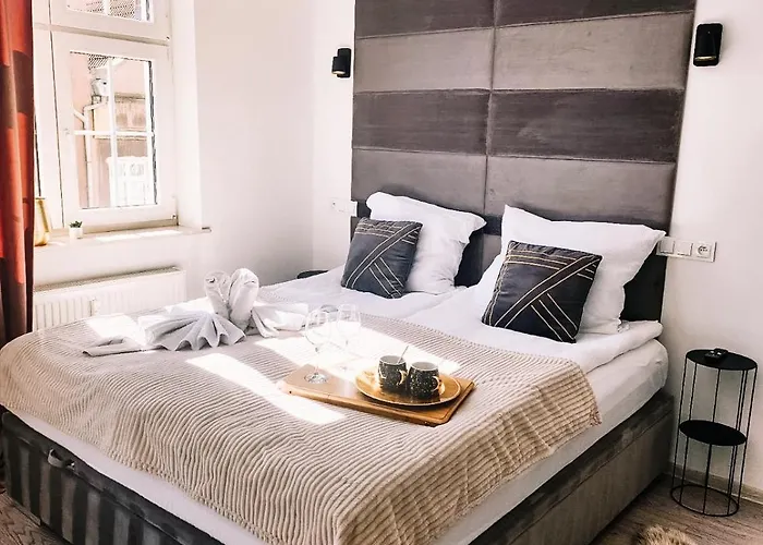 Cloud 9 King Size Bed-Old Town View Apartment Gdansk