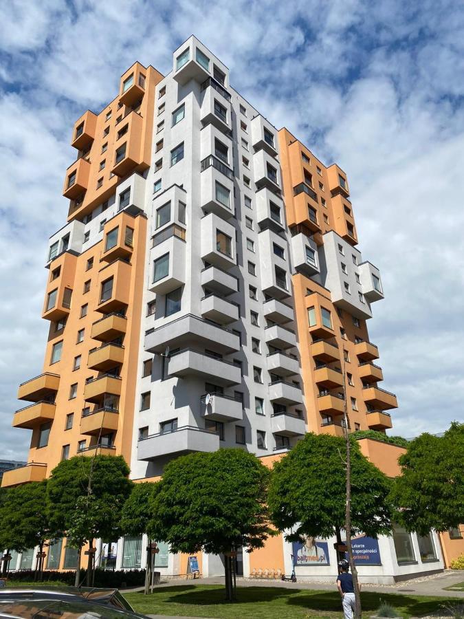 Apartament 16 Pietro Z Widokiem Na Morze Huoneisto