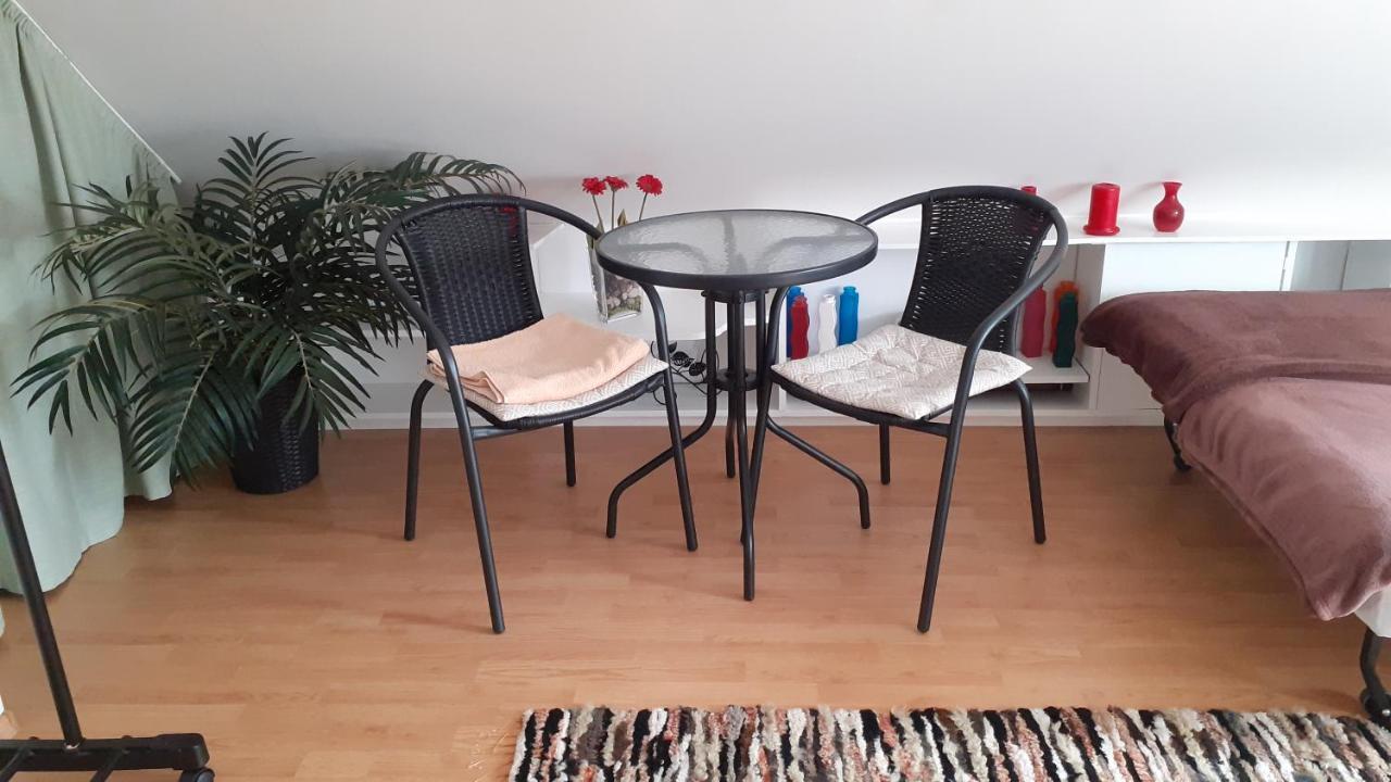 Pokoje Przy Parku Oliwskim Rum i privatbostad *
