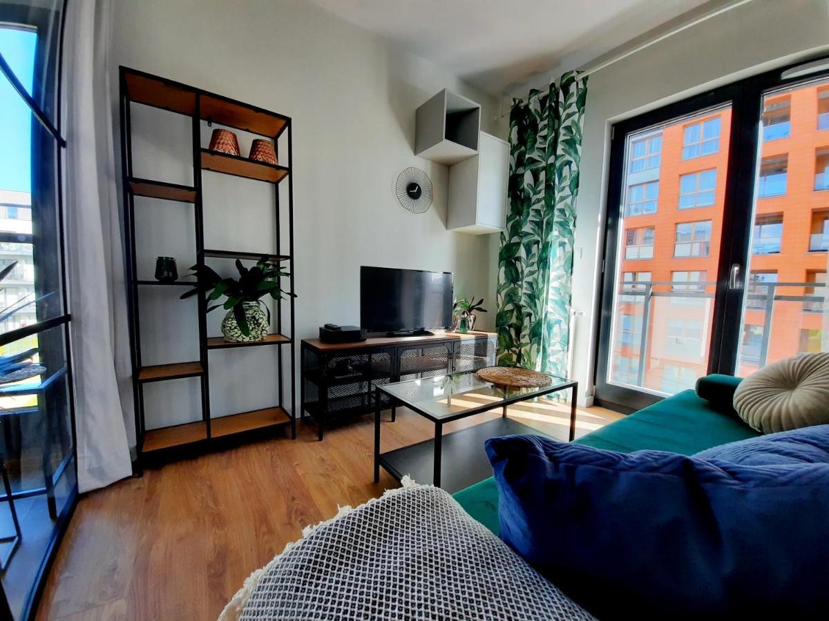 Trident Ii Apartment