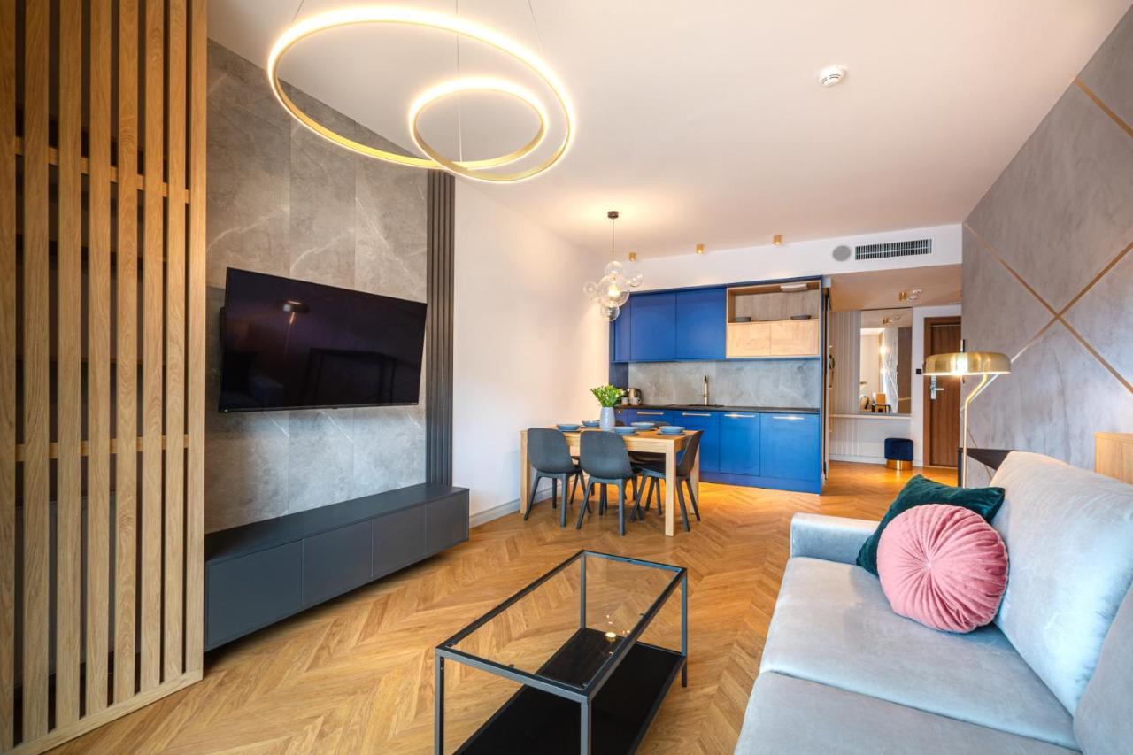 Apartament Deo Plaza *